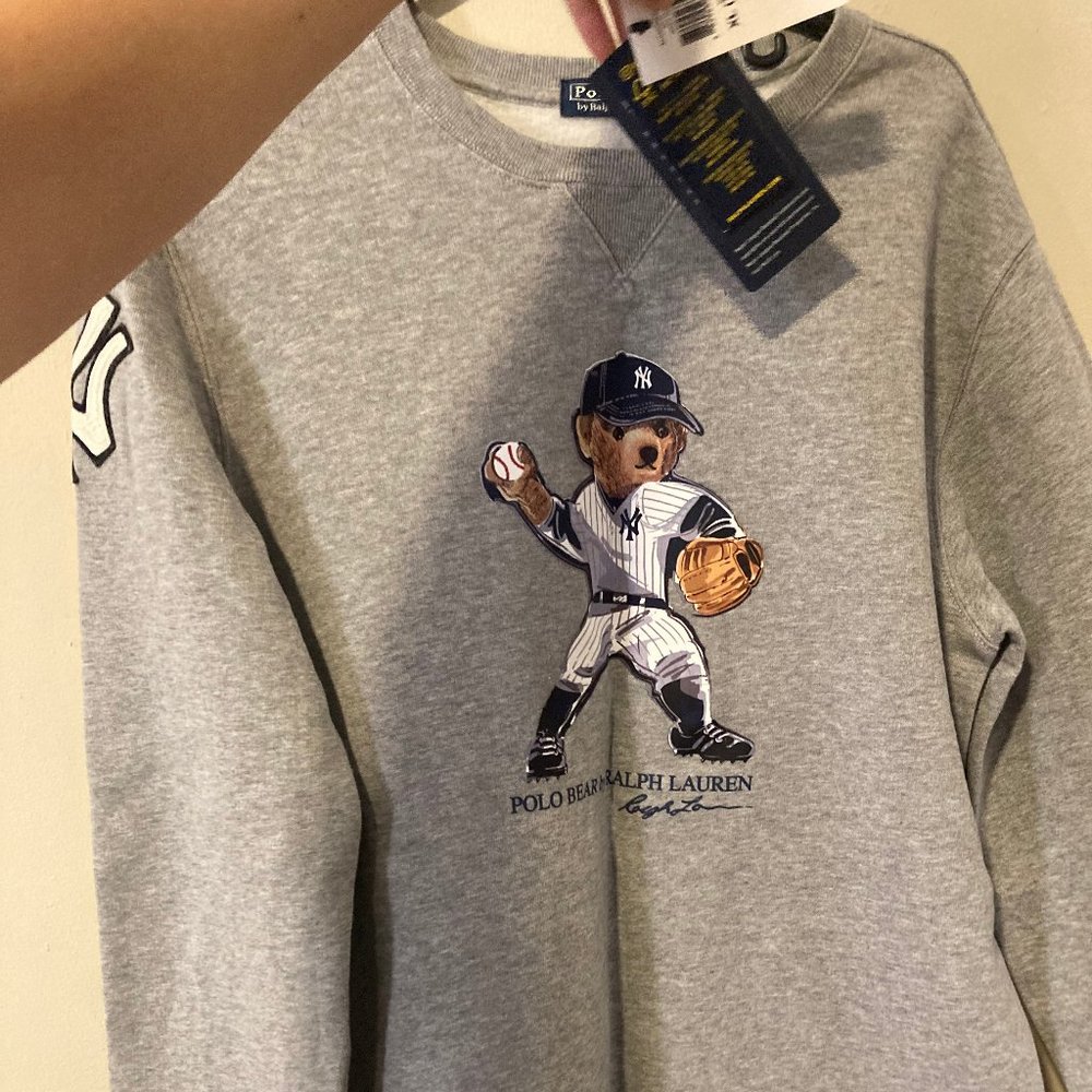 Polo Ralph Lauren Yankees Polo Bear Crew Neck - youth XL -